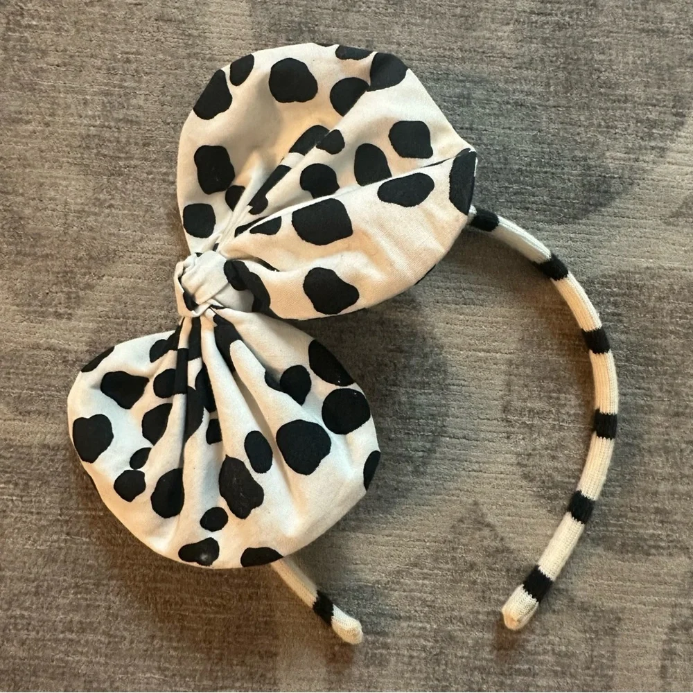 Cow print hair band